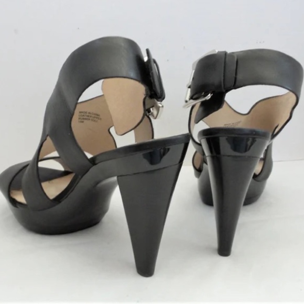 SOLD! Michael Kors Vintage Carla Black Strapped Platform Stacked High Heels 6.5 - Picture 3 of 7